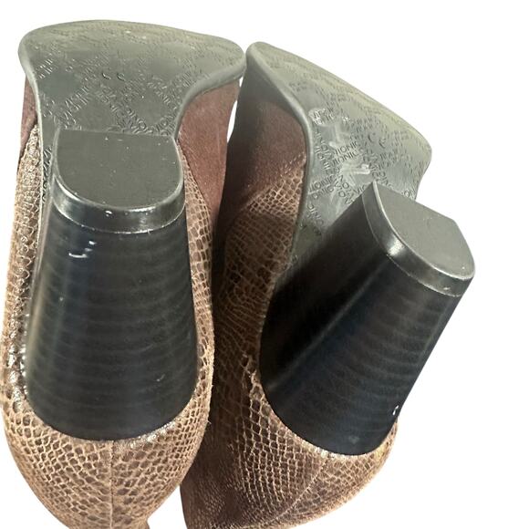 Vionic Anne Brown Suede Leather Ankle Boots Sz 7.5 Comfort Zip Block Heel Bootie - Picture 7 of 8